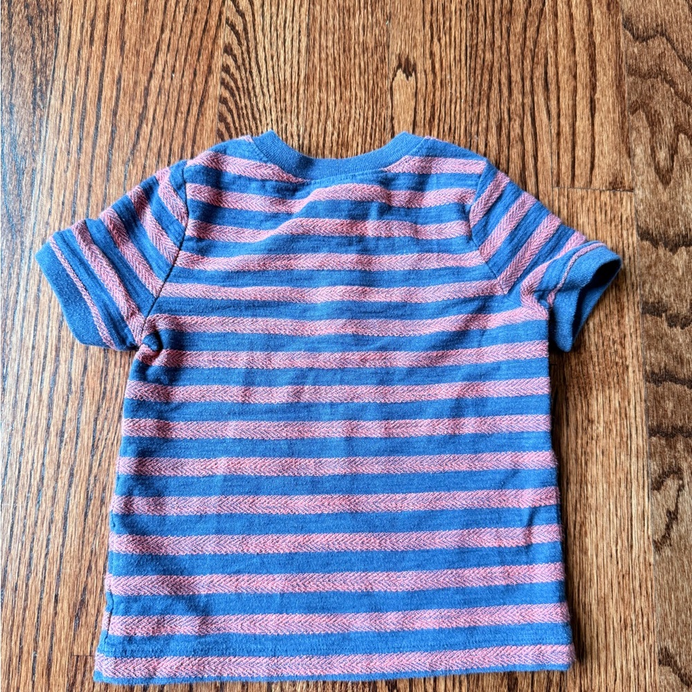 Set of 2 Old Navy Striped Boy T-shirts - Size 12 -18 months - Picture 3 of 6